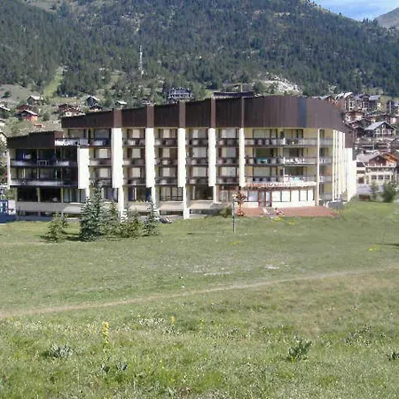 Renove Sur Les Pistes - 4 Pers - Balcon - Parking - Animaux Admis - Fr-1-445-146 Apartment