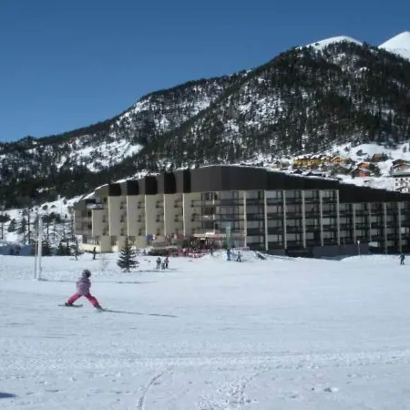 Renove Sur Les Pistes - 4 Pers - Balcon - Parking - Animaux Admis - Fr-1-445-146 Apartment