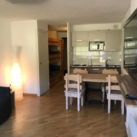 Renove Sur Les Pistes - 4 Pers - Balcon - Parking - Animaux Admis - Fr-1-445-146 Montgenevre